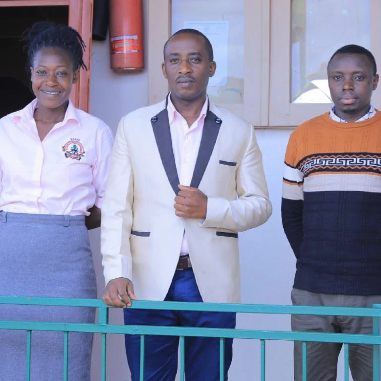 Institution / Group Account